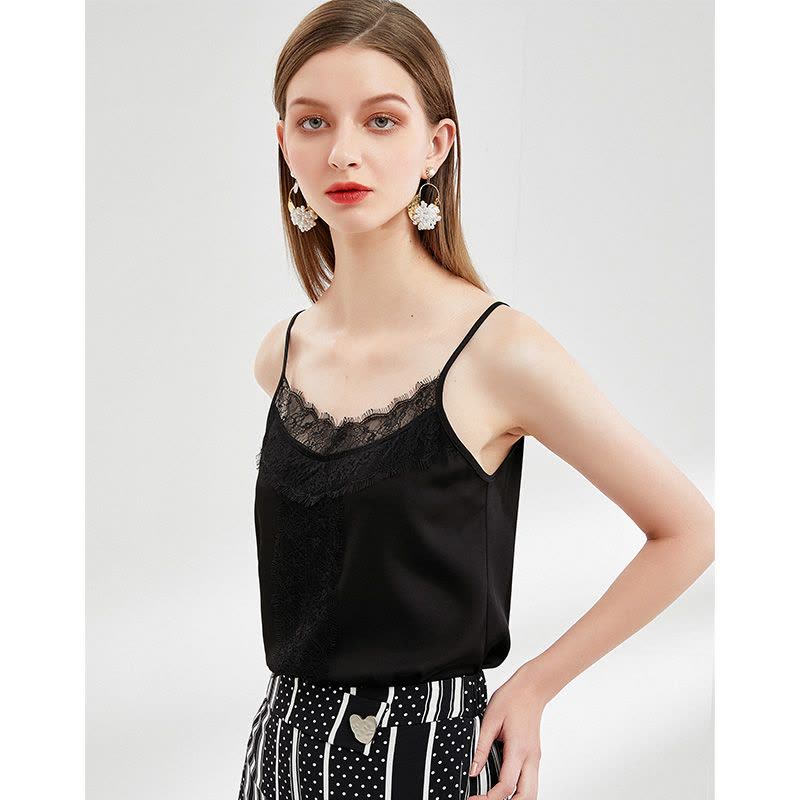 OUNIXUE欧昵雪 | 夏季百搭睫毛蕾丝拼接无袖背心时尚小衫直筒性感打底吊带衫女图片