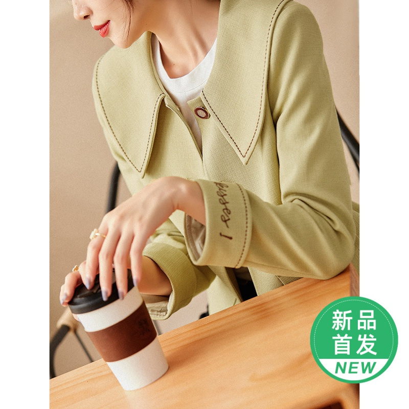 OUNIXUE欧昵雪 | 减龄知性明线绣花翻领长袖上衣女时尚直筒单排扣短款外套