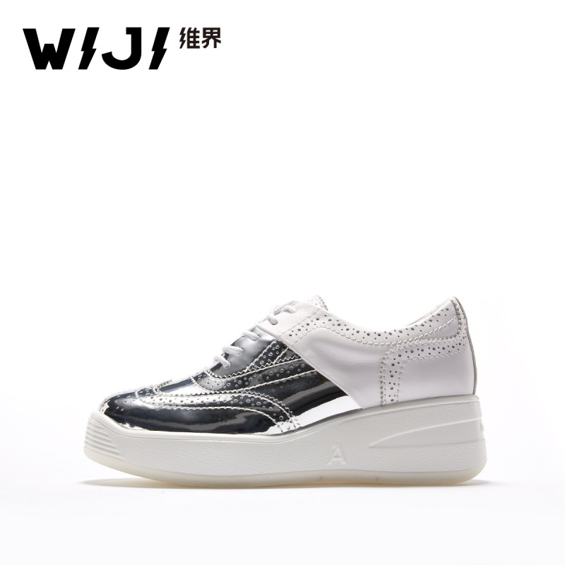 WIJI2018新款时尚运动休闲个性低帮板鞋拼接款英伦单鞋透气女鞋子