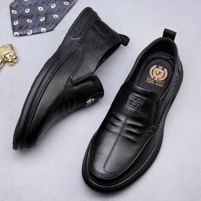 男士休闲皮鞋中老年皮鞋男透气软牛皮套脚爸爸鞋