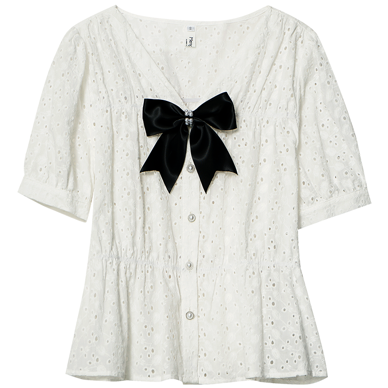 OUNIXUE欧昵雪 | [浪漫蝴蝶结装饰上衣]夏季设计感镂空V领小衫荷叶摆衬衫女