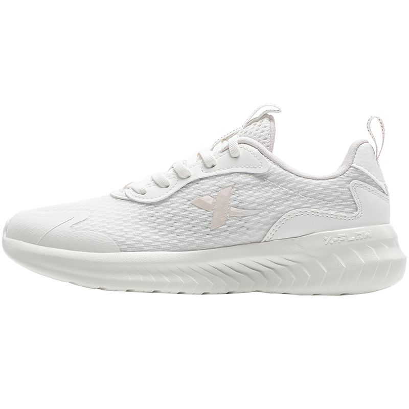 特步跑步鞋女鞋秋季新款皮面防水休闲鞋厚底复古老爹鞋减震跑步运动鞋女