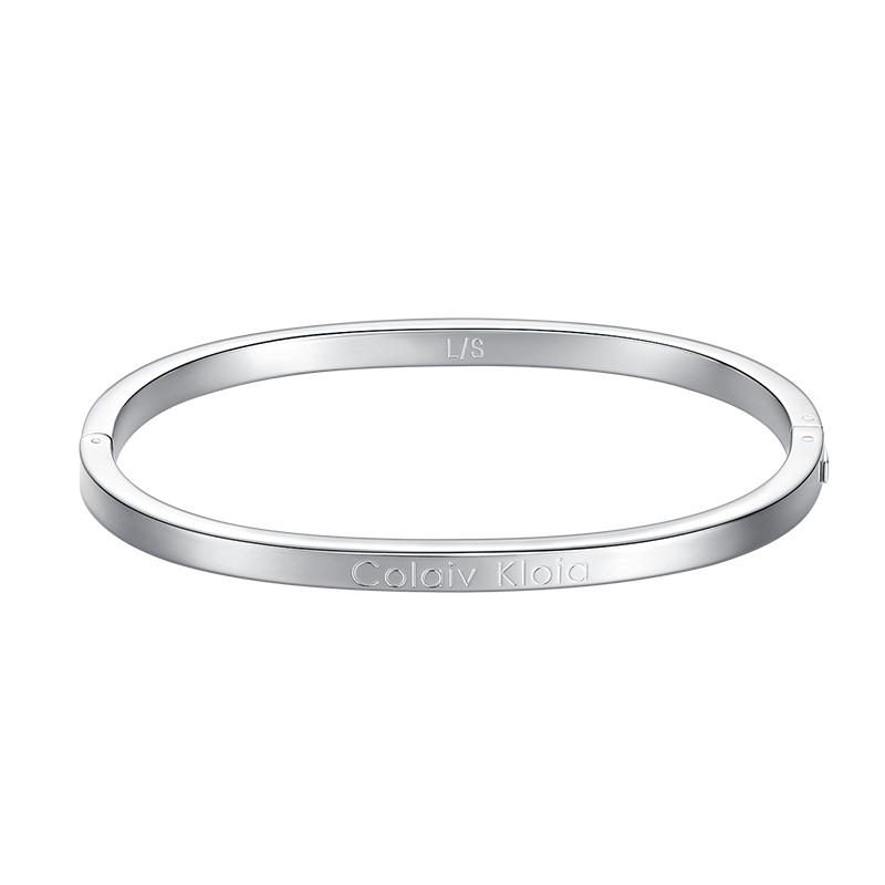 鑫铂尼 四叶草项链莫桑石珠宝首饰母亲节18K金吊坠女莫桑钻石银饰女士结婚订婚纪念日生日礼物老婆媳妇儿520情人礼物送女生