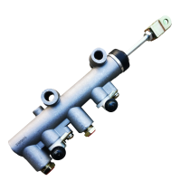 智铁制动总泵2405H26个