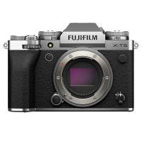 富士X-T5/XF16-80黑色+XF35mmF2黑色镜头 微单 便携三向翻折屏静太拍摄4020万像素复古XT5 数码T5 4020万像素 1.6亿像素拍摄 复古全能
