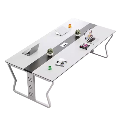 鑫龙悦会议桌2.4米张