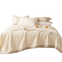 铭思沃双人被 220*240cm 条 米白