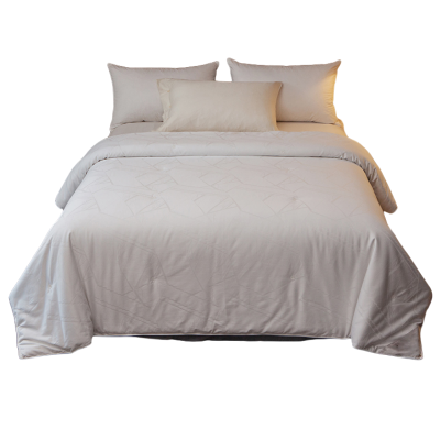 伊洛源 白色夏被