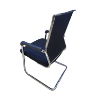 荺炬办公椅黑色网布 把