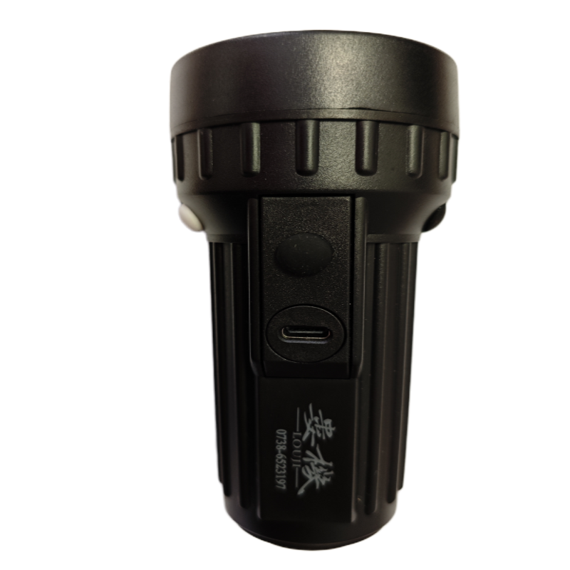 娄机 LOUJI 高亮户外手电筒 LED 1000流明 防水防尘 超远射程 智能调光 轻巧便携