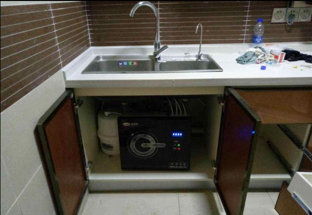 净水器应对攻略 轻松解决常见故障 苏宁头条