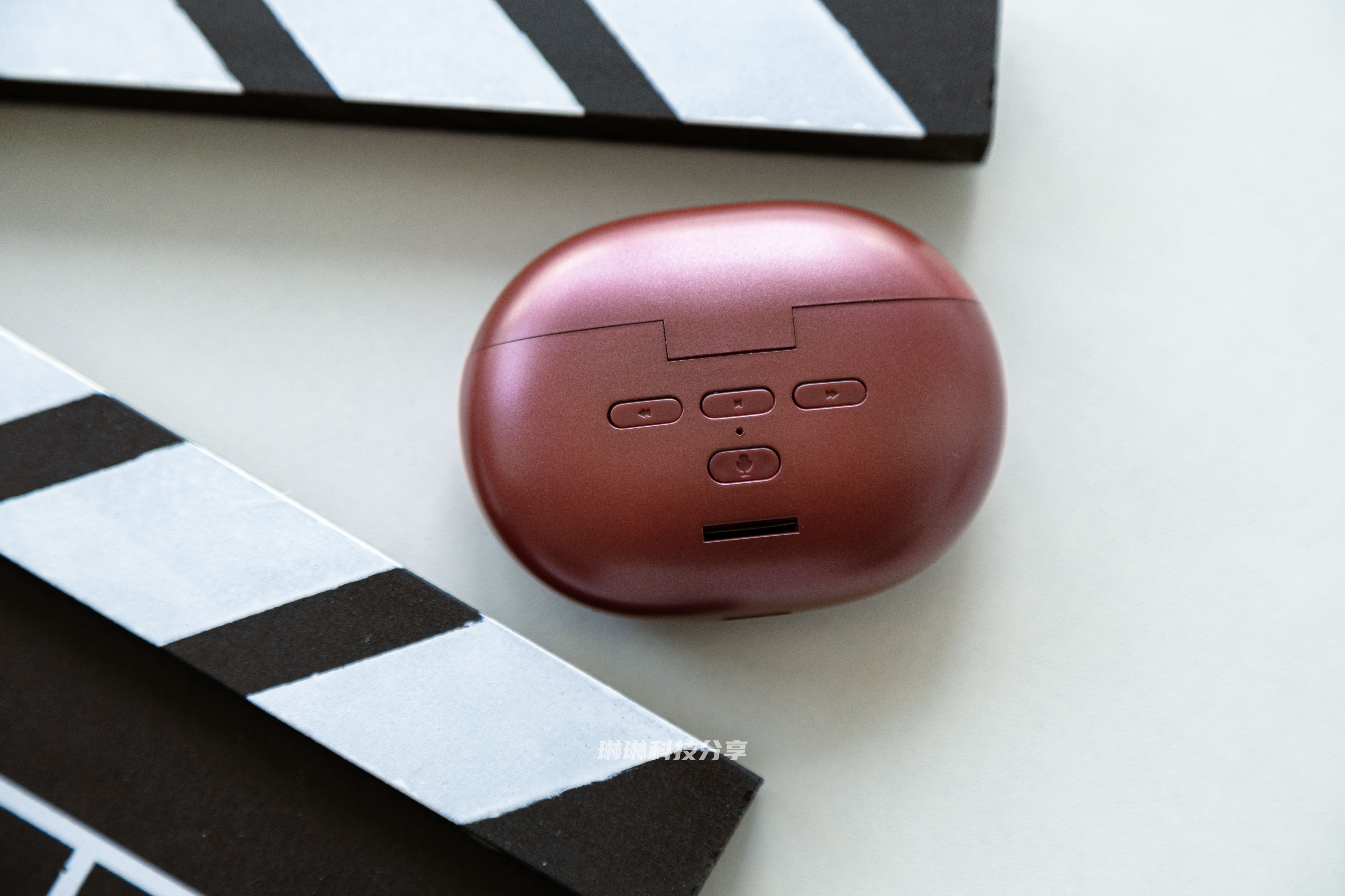 一款非常新颖的mp3录音蓝牙耳机，sanag体验-苏宁头条