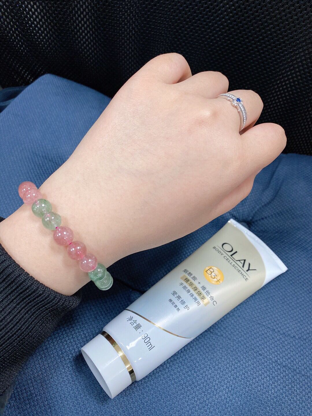 对抗干燥季 选对身体乳没有干裂肌 苏宁头条