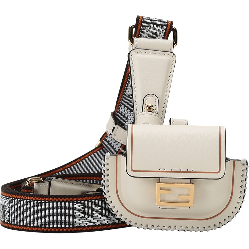 FENDI 女士 牛皮颈部挂包耳机包7AR946 AFD5