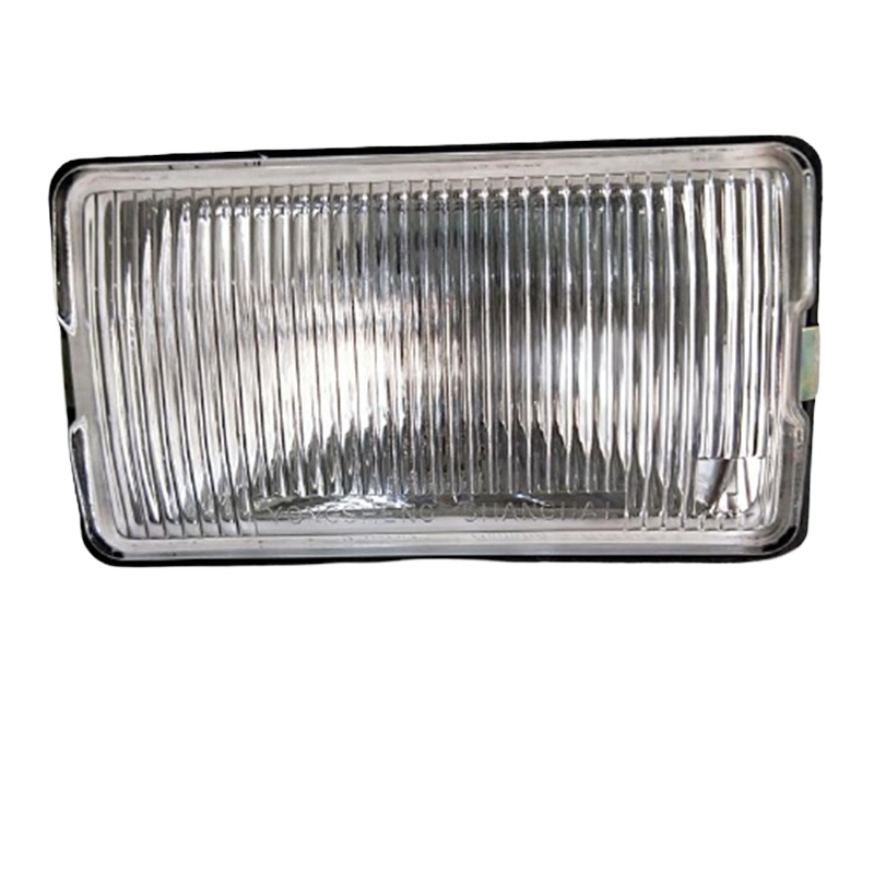 东风EQ1118雾灯总成