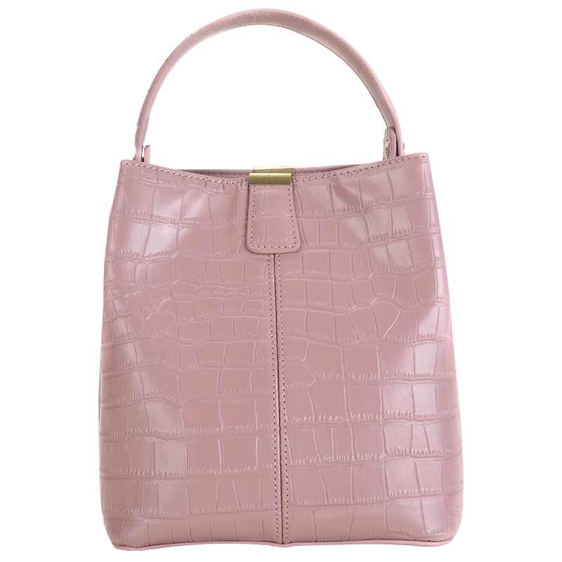 都宝路真皮包包女包新款2020水桶包女斜挎包百搭单肩包潮