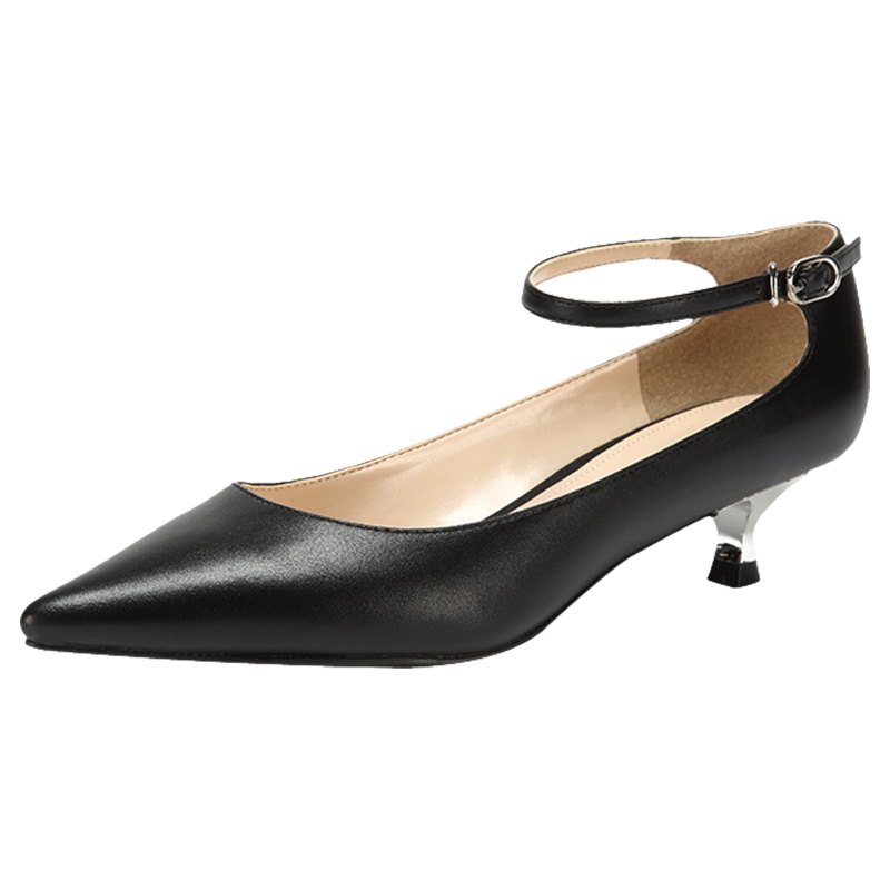 达芙妮新款气质优雅一字扣浅口猫跟尖头女单鞋