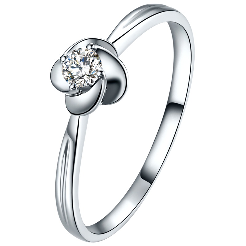 周六福珠宝白18K金钻石戒指