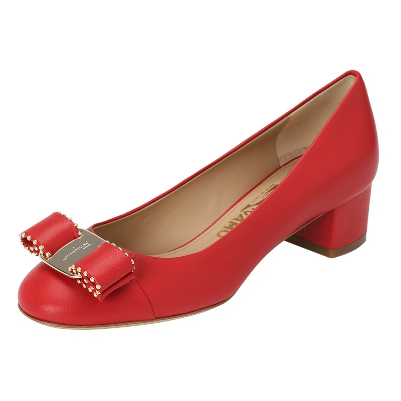 FERRAGAMO Vara 中跟鞋01N555