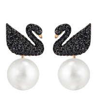 SWAROVSKI(施华洛世奇) ICONIC SWAN 镀玫瑰金色黑天鹅两戴耳钉人造水晶 送恋人 5193949