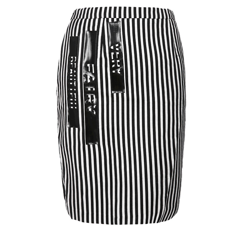 秋水伊人2021春季新款修身条纹半身裙包臀裙女S93