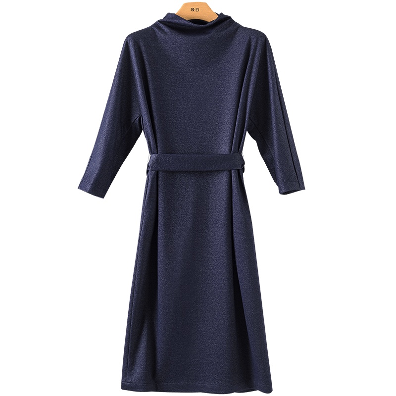 晚白2021春季新品休闲立领宽松蝙蝠袖系带收腰百搭通勤连衣裙女