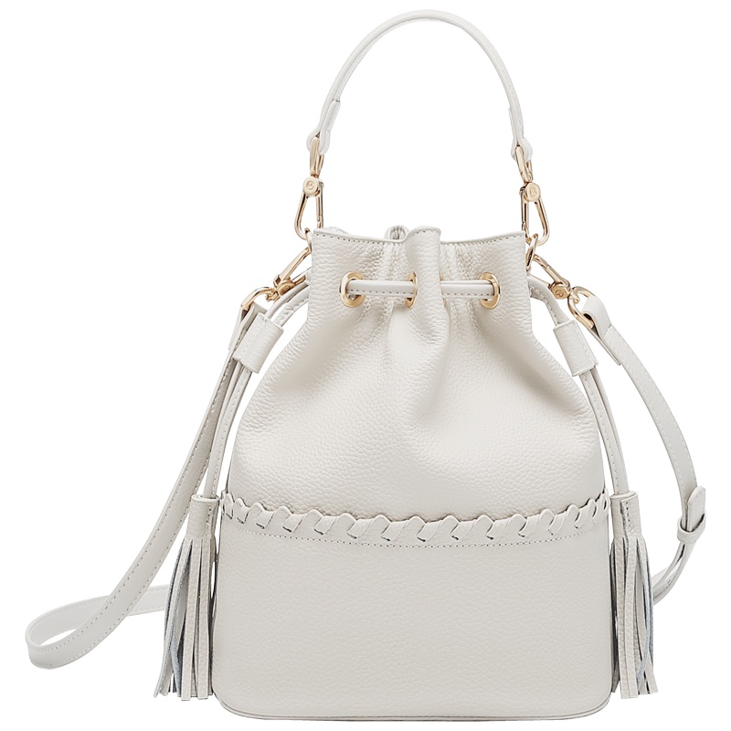 高尔夫GOLF头层牛皮斜挎包女士个性水桶包时尚流苏抽绳单肩手提包