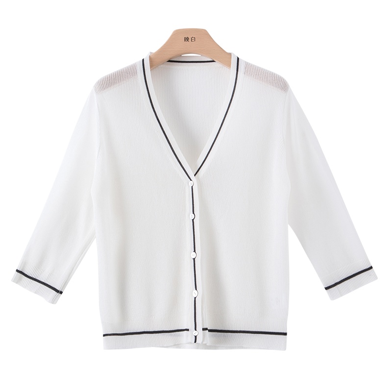 晚白 2020夏新品时尚休闲百搭简约V领单排扣轻薄外搭空调衫女