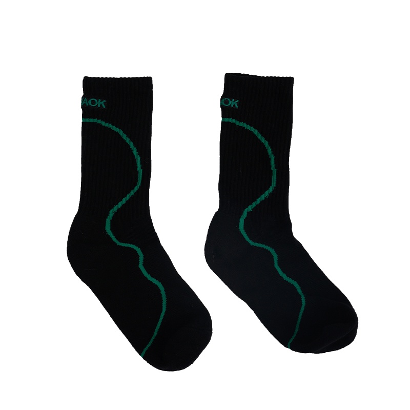 WAOK常规款纯色绣花棉质长袜日系学院风运动中筒潮袜纯棉春秋