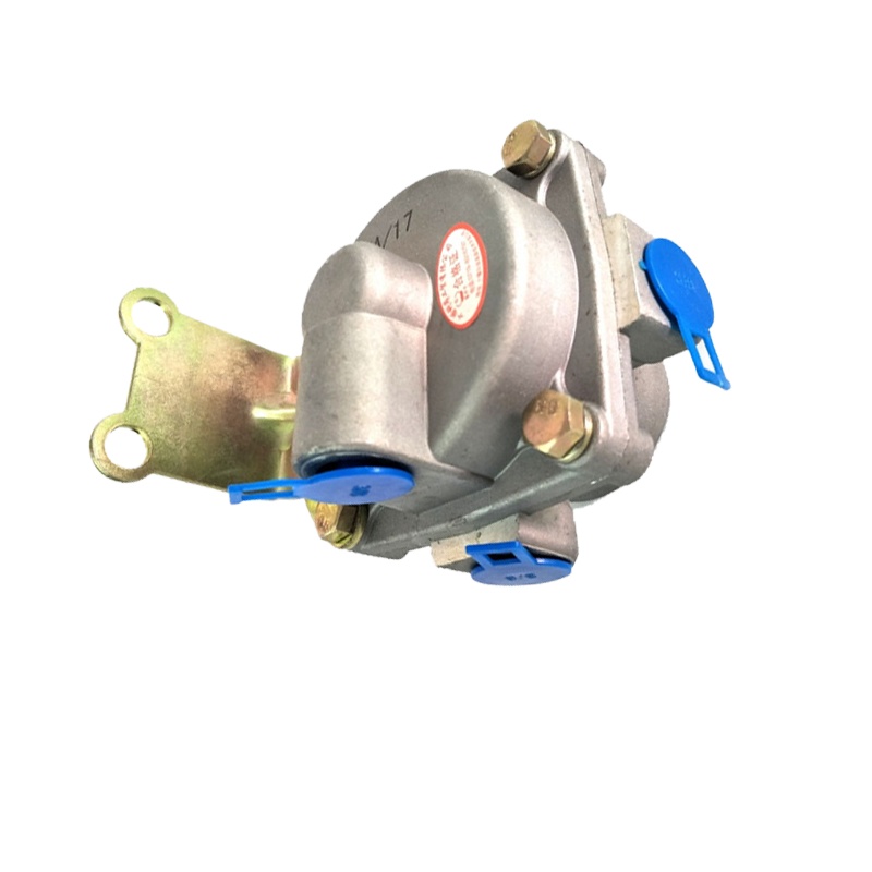 东风EQ2102 继动阀