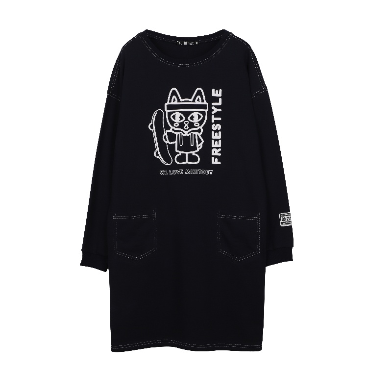 a02新款2020潮流小黑简约卡通印花宽松显瘦连衣裙女DTV1A0751DR