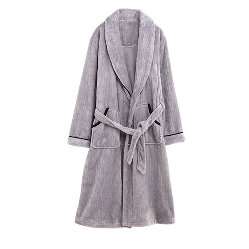 安之伴特卖双面珊瑚绒剪条插英文绣花长袖男袍C34B198