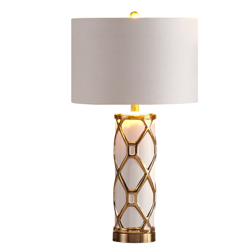 轻奢北欧简约后现代台灯卧室床头灯美式客厅家用网红结婚装饰灯饰