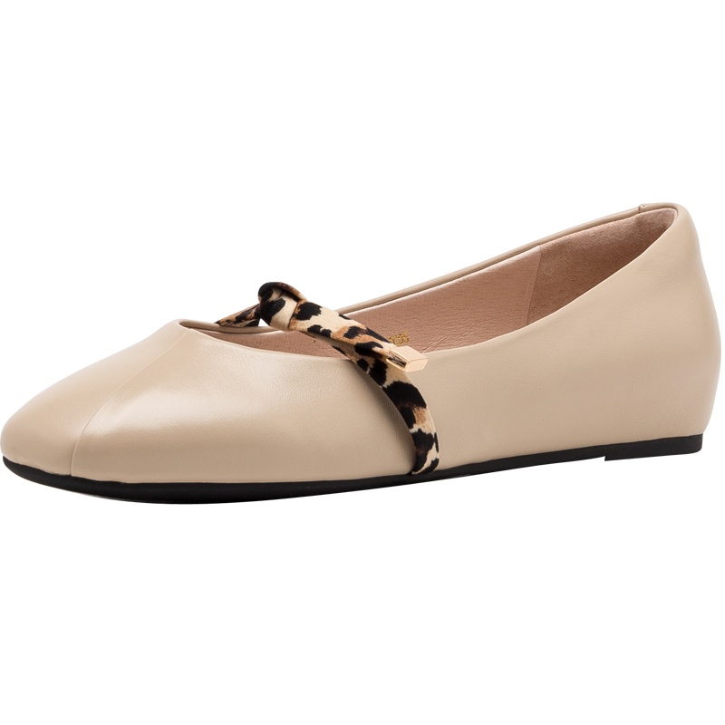 星期六(ST&SAT) 旗下 单鞋平底舒适玛丽珍女鞋SF93111005