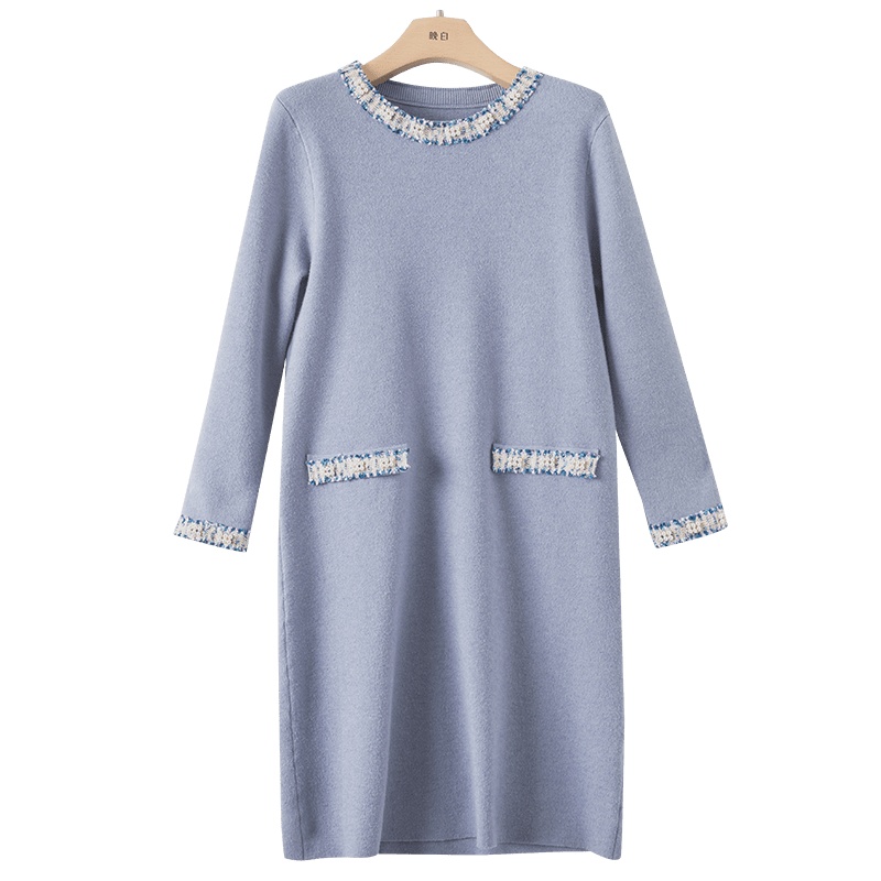 晚白2020冬季新品时尚宽松休闲纯色圆领毛衣裙打底针织连衣裙女