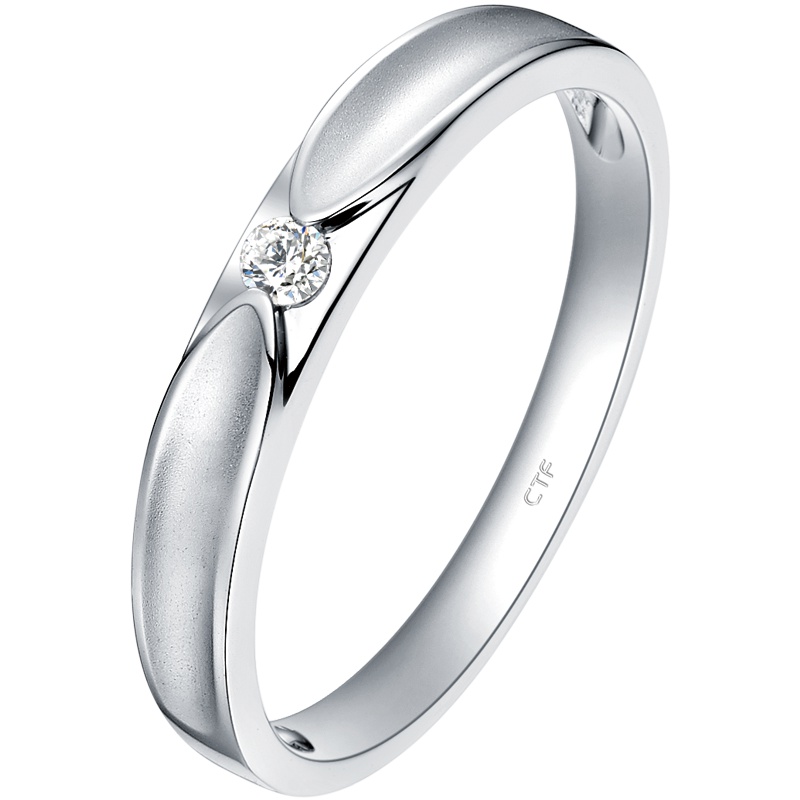 刻字周大福情约铂金钻石戒指PT950 钻戒 情侣对戒 女A124804