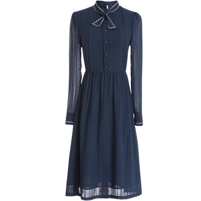 欧昵雪气质绣花立领蝴蝶结连衣裙女长袖显瘦收腰中裙