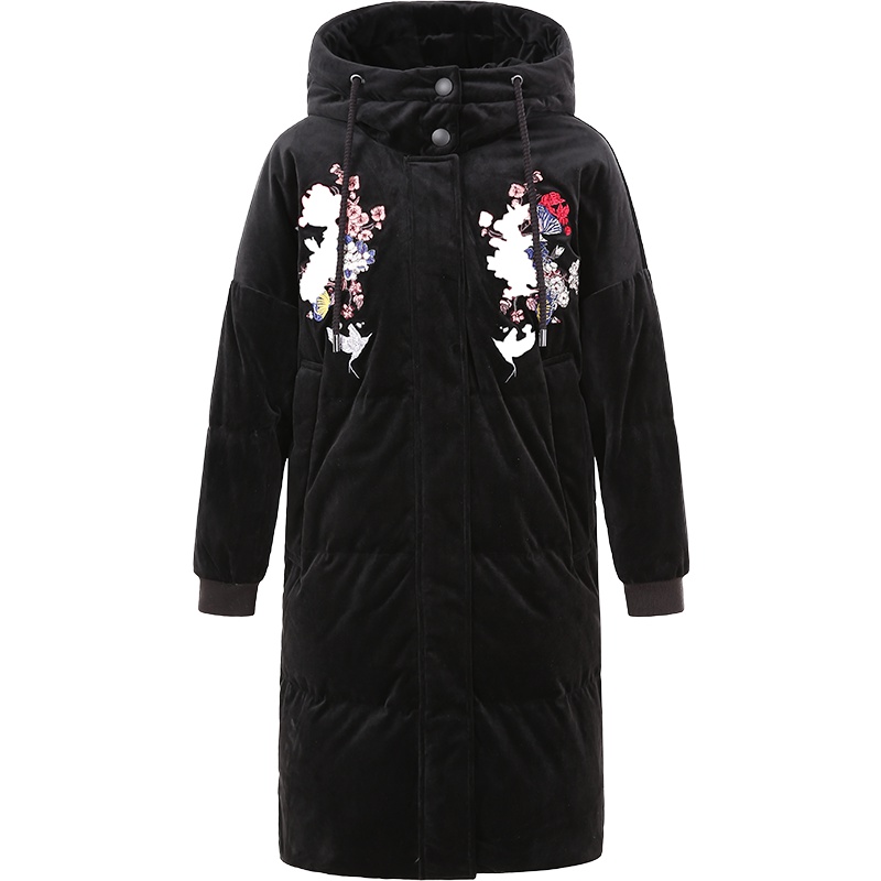 艾莱依O2O2018新款冬连帽刺绣时尚羽绒服女中长款617105130