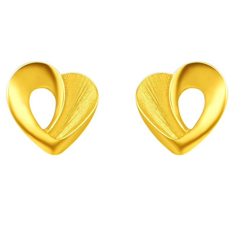 周大福优雅心形金耳钉经典版计价工费68元EOF59