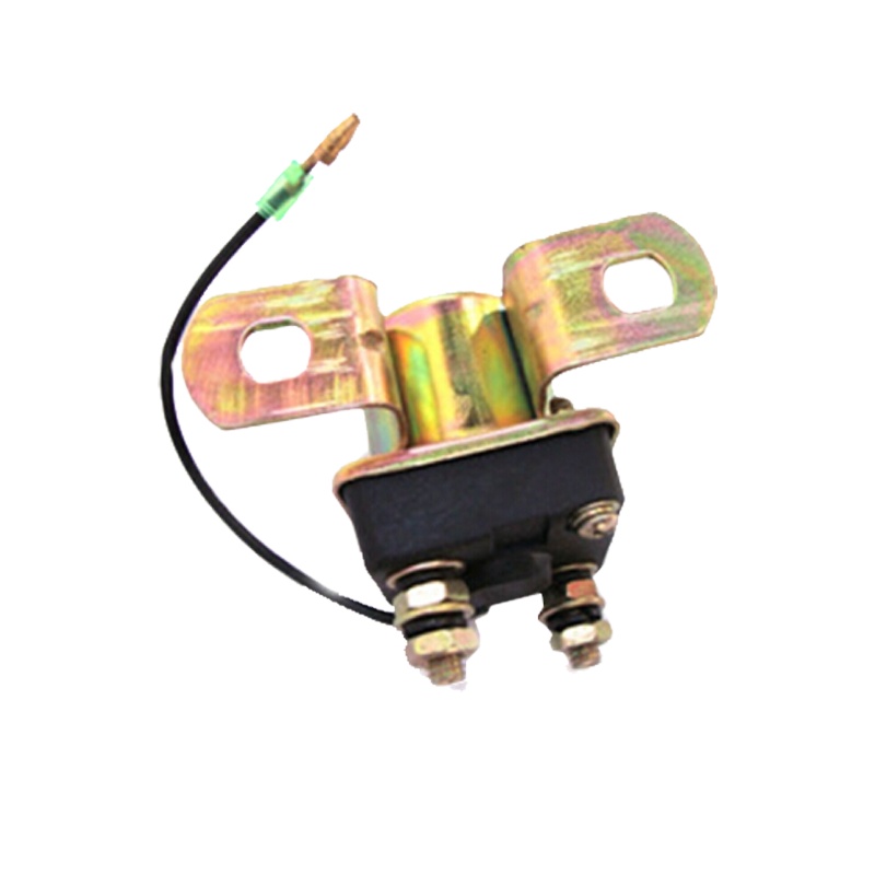 东风EQ1118起动继电器