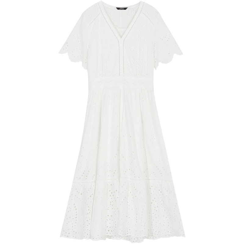 妖精的口袋法式白色v领镂空连衣裙2020夏新款女中长款a字桔梗裙子