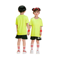 五动新款足球服套装光板童装定制比赛训练服透气短袖组队球衣幼儿园8055