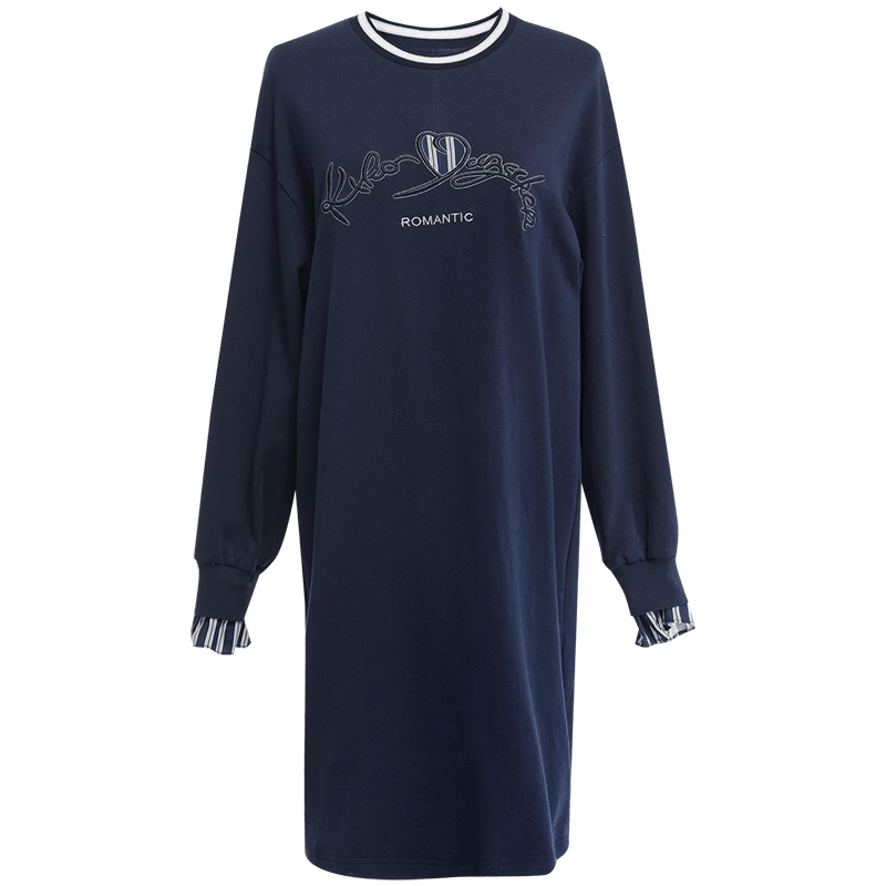 欧昵雪字母绣花圆领宽松卫衣裙女长袖直筒连衣裙