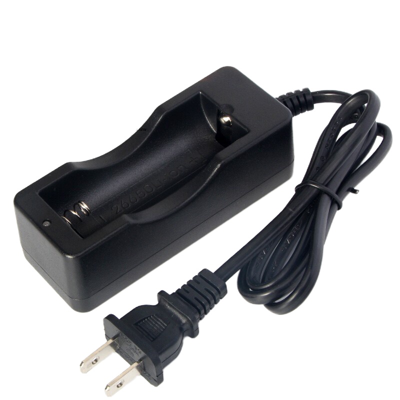 18650锂电池智能充电器 3.7-4.2V