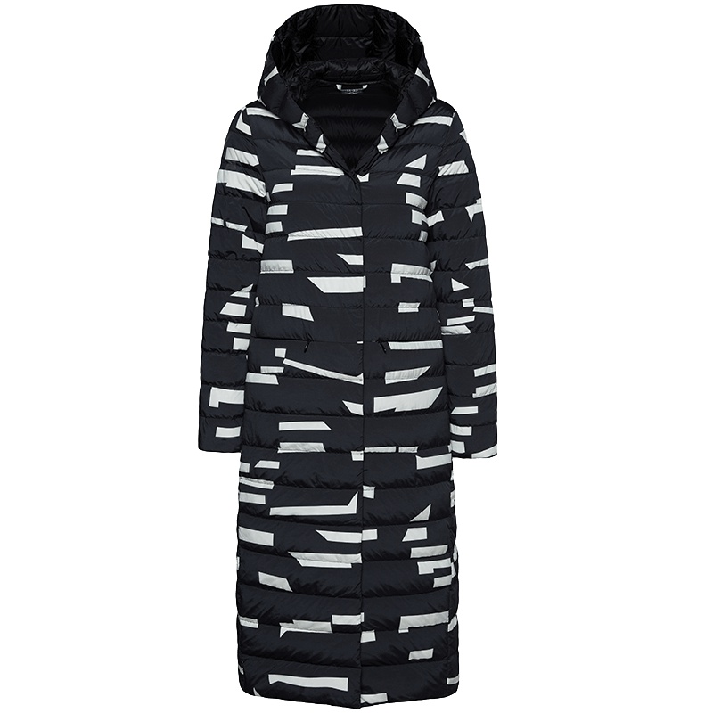 波司登白鹅绒秋冬长款连帽黑白几何超长过膝女士羽绒服