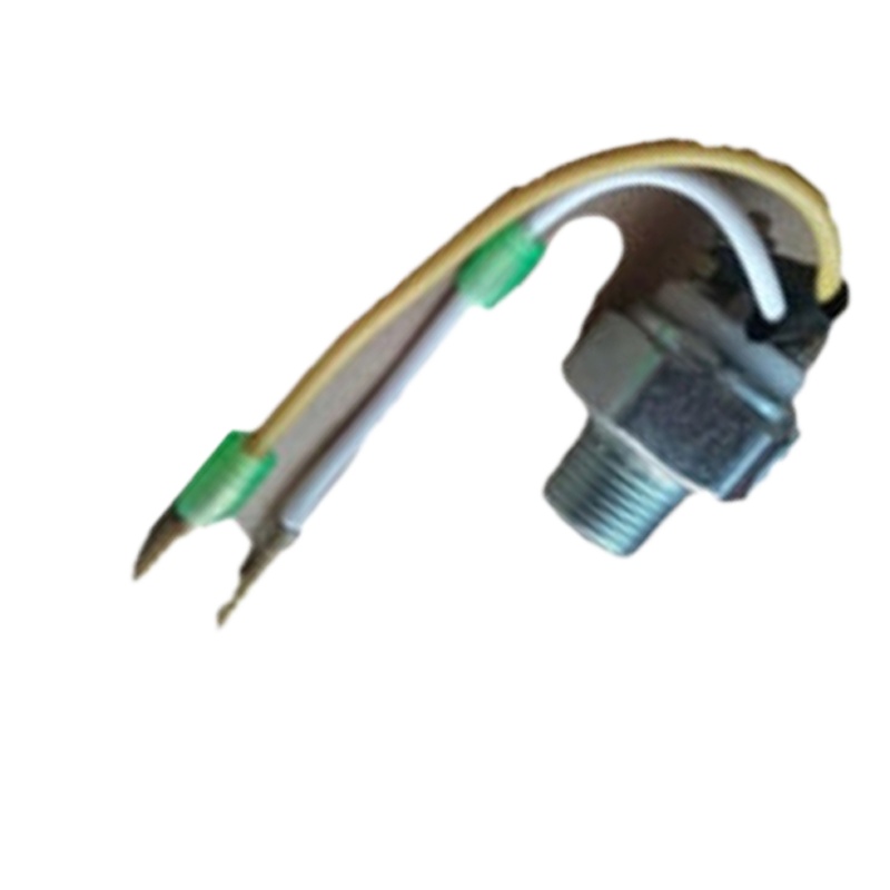 CA1121J制动灯(左右)(正品保证)