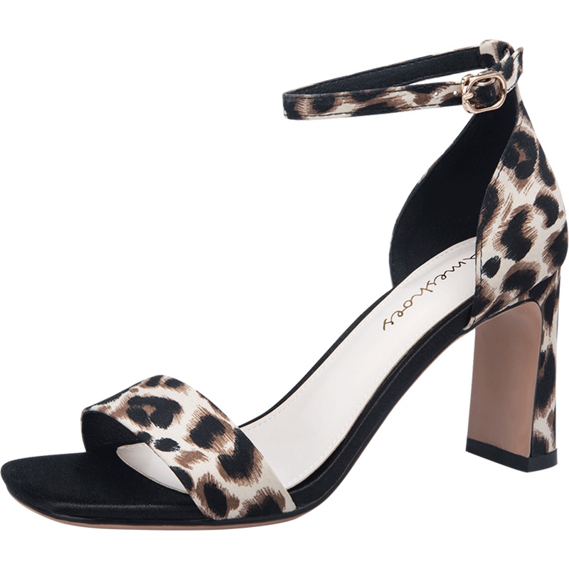 阿么夏季豹纹一字带露趾女鞋高跟粗跟包跟侧空扣带韩版时尚凉鞋