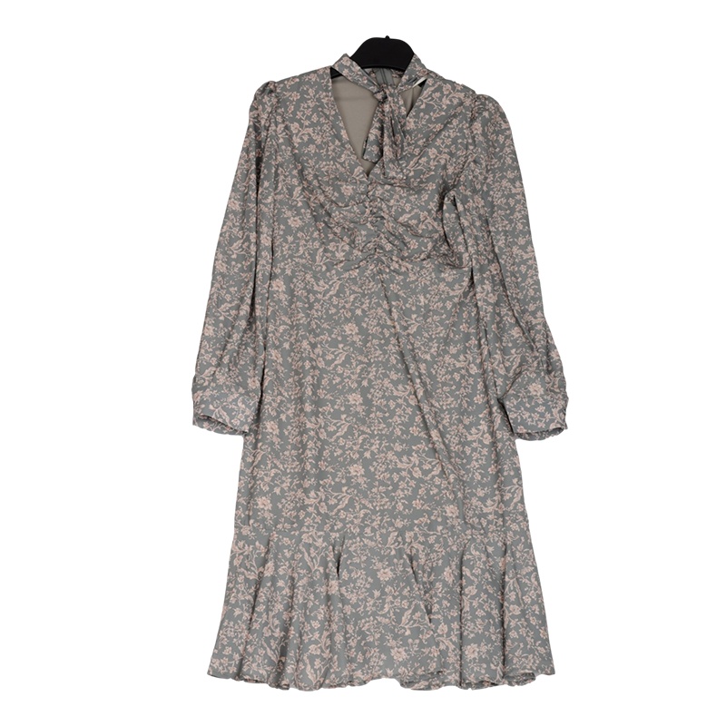 拉夏贝尔Laetia2021春装温柔风气质v领碎花裙收腰显瘦内搭连衣裙