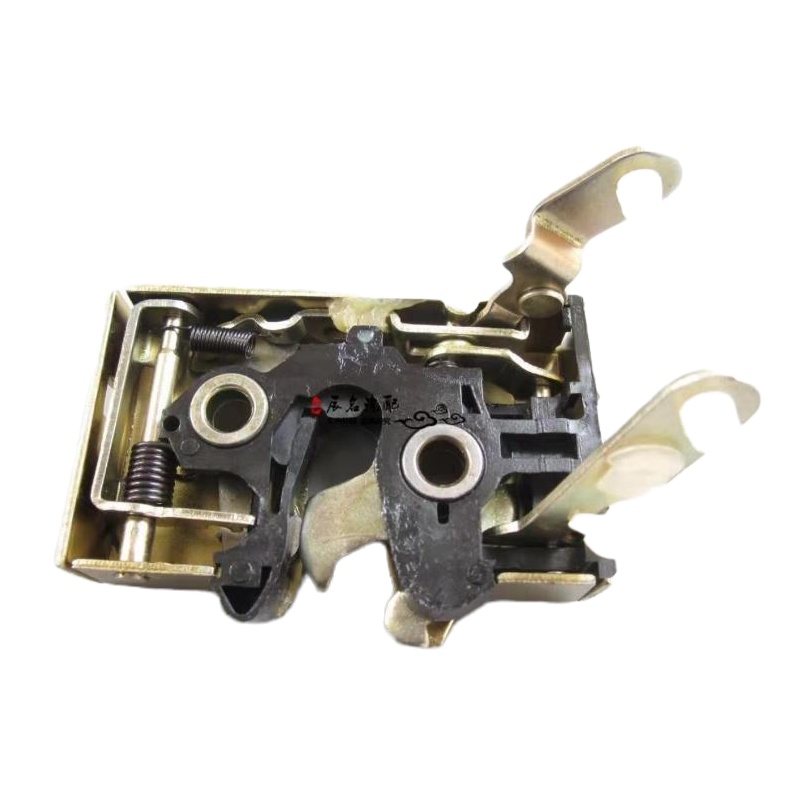 东风EQ2102驾驶室门锁总成(左/右)