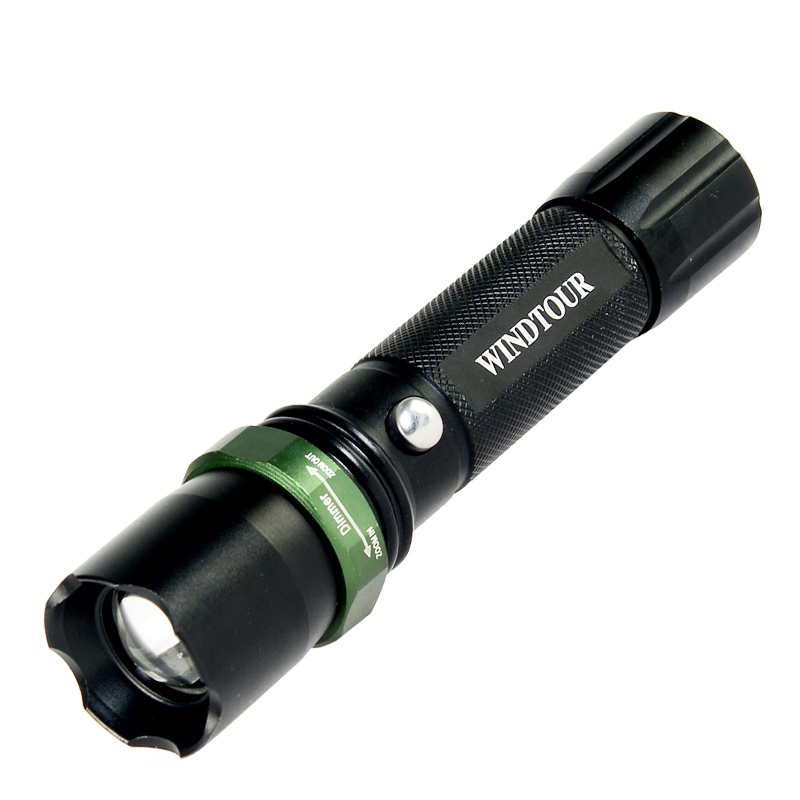 威迪瑞 LED强光户外手电筒远射防水手电带救生锤三档可调黑色0.3